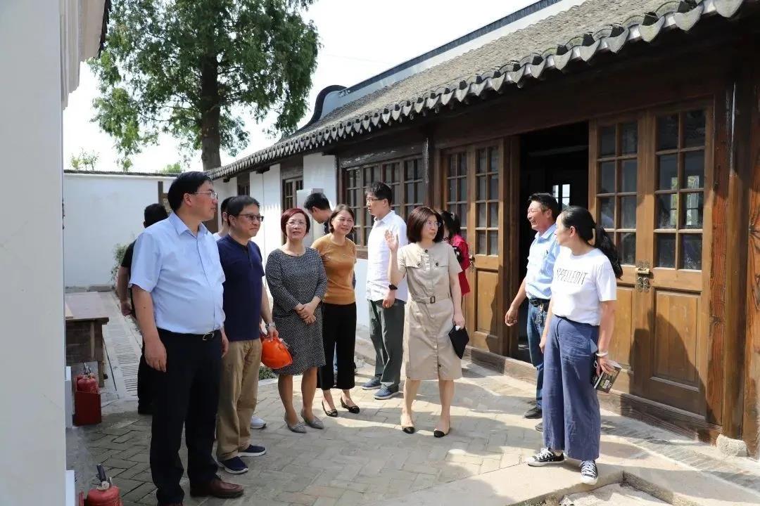 图片新闻