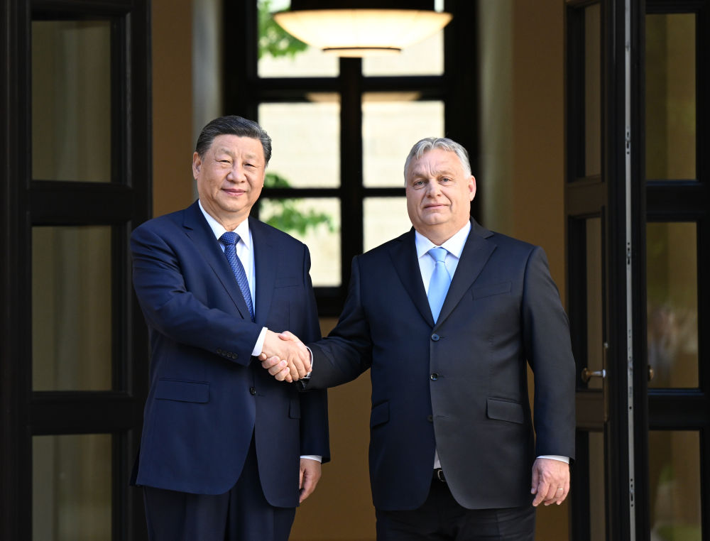 国家主席习近平在布达佩斯总理府同匈牙利总理欧尔班举行会谈（1）.jpg